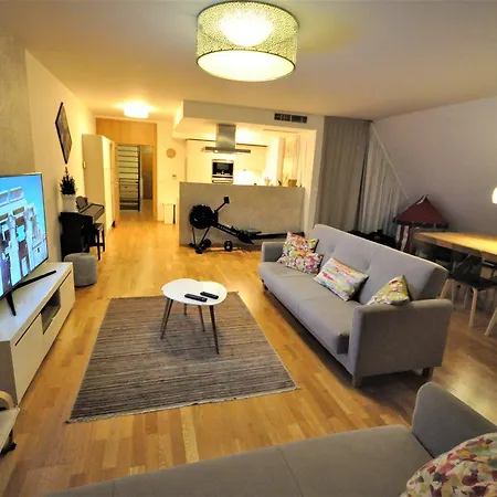 דירה President Apartma 180m2 Garage 2x *