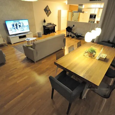 President Apartma 180m2 Garage 2x דירה *