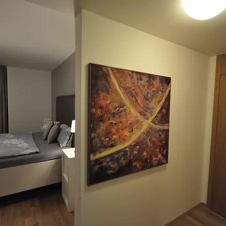 President Apartma 180m2 Garage 2x * Prague