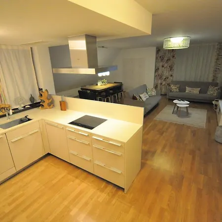 President Apartma 180m2 Garage 2x Appartement